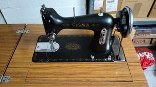 Maquina de coser Sigma modelo a