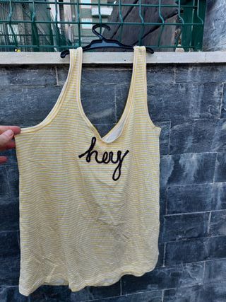 Camiseta chica tirantes Soringfield. Nueva.