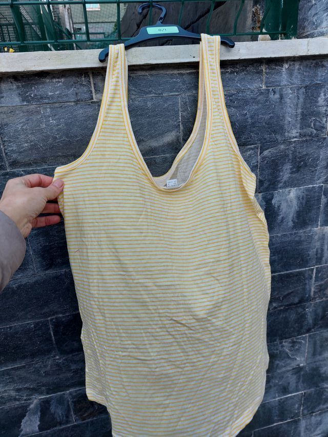 Camiseta chica tirantes Soringfield. Nueva.