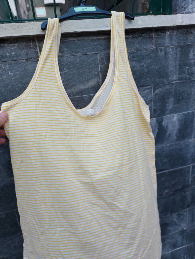 Camiseta chica tirantes Soringfield. Nueva.