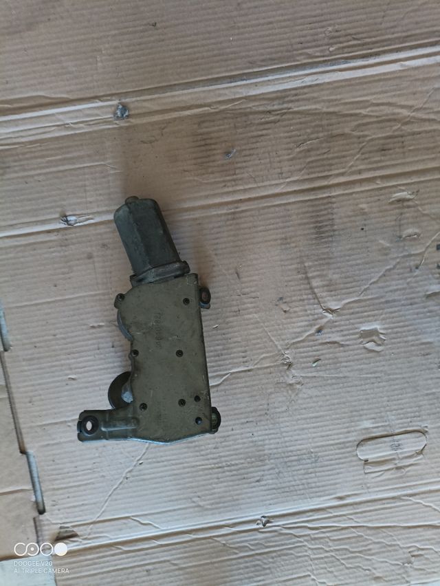 Nissan 200sx s14 motor limpia trasero