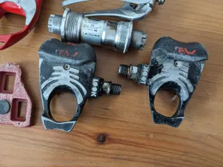 Grupo Shimano ultegra y piezas clásicas