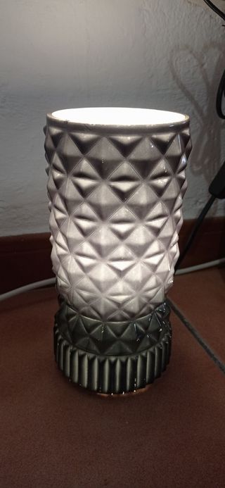 Lámpara de mesa