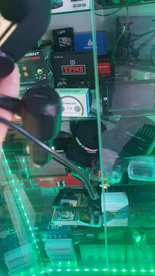 Pantalla 7" carplay y androidauto