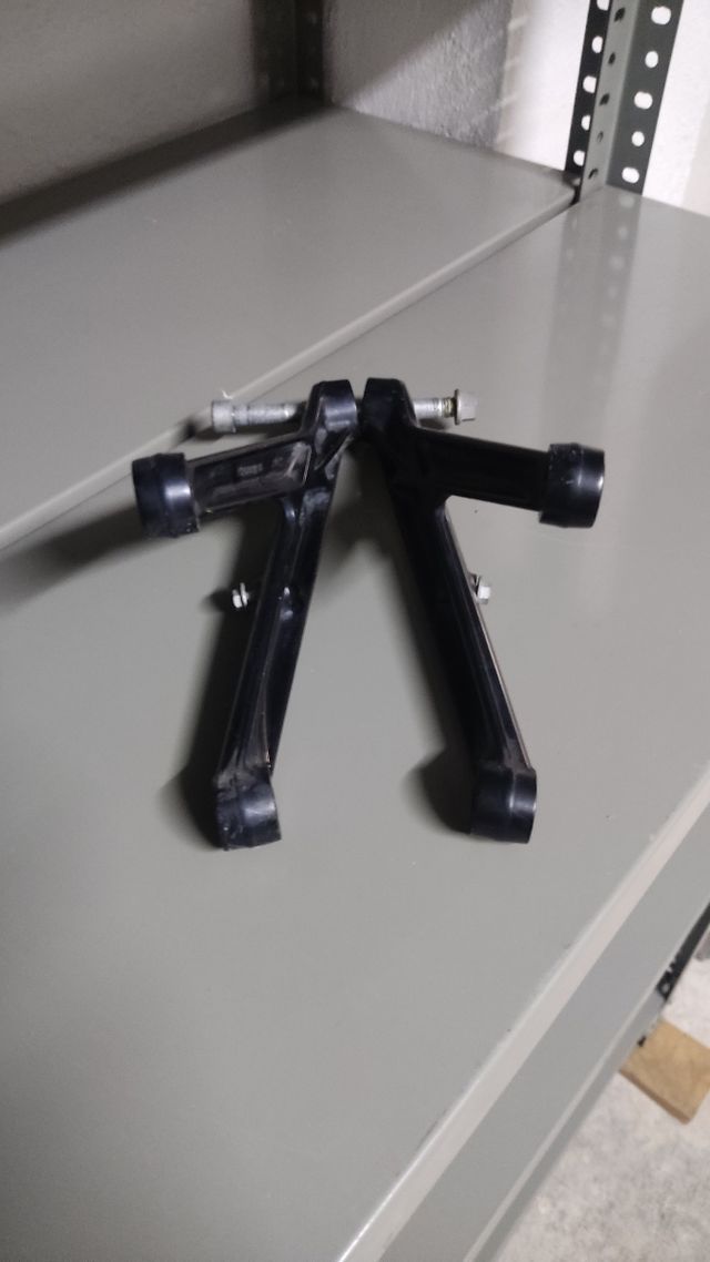 Soporte Motor KTM 690 SMC