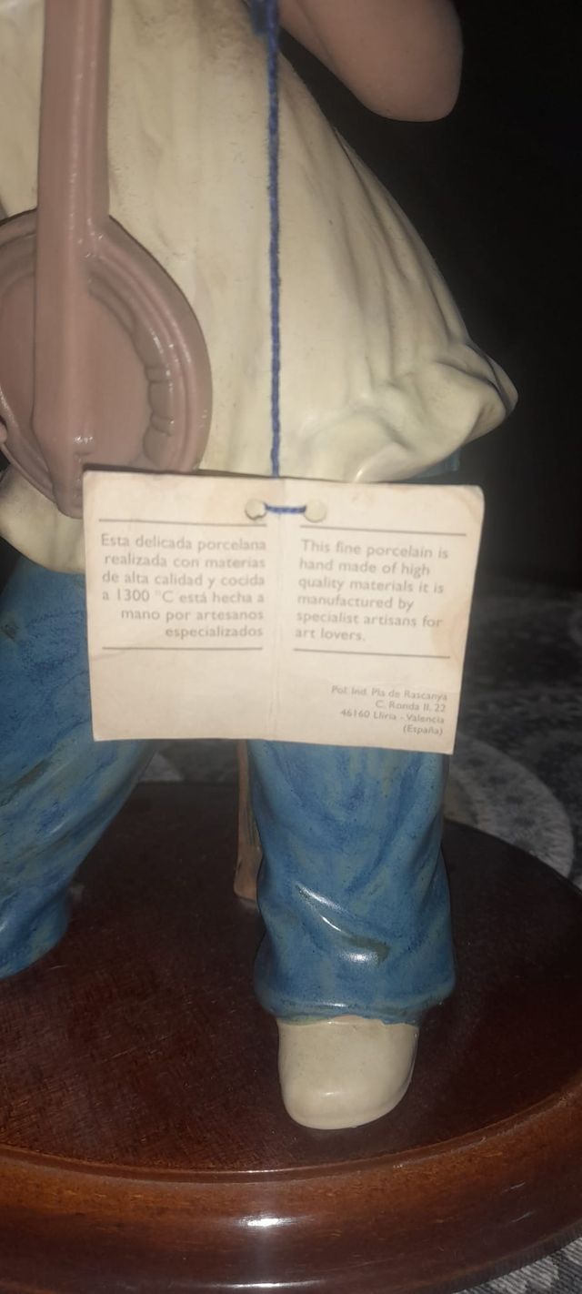 Figura porcelana Tengra