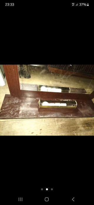 Se vende 2 espejos de baño con aplique de  luz