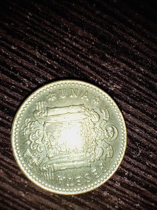 1 peseta de España 1975 estrella 19 y 75 rara.
