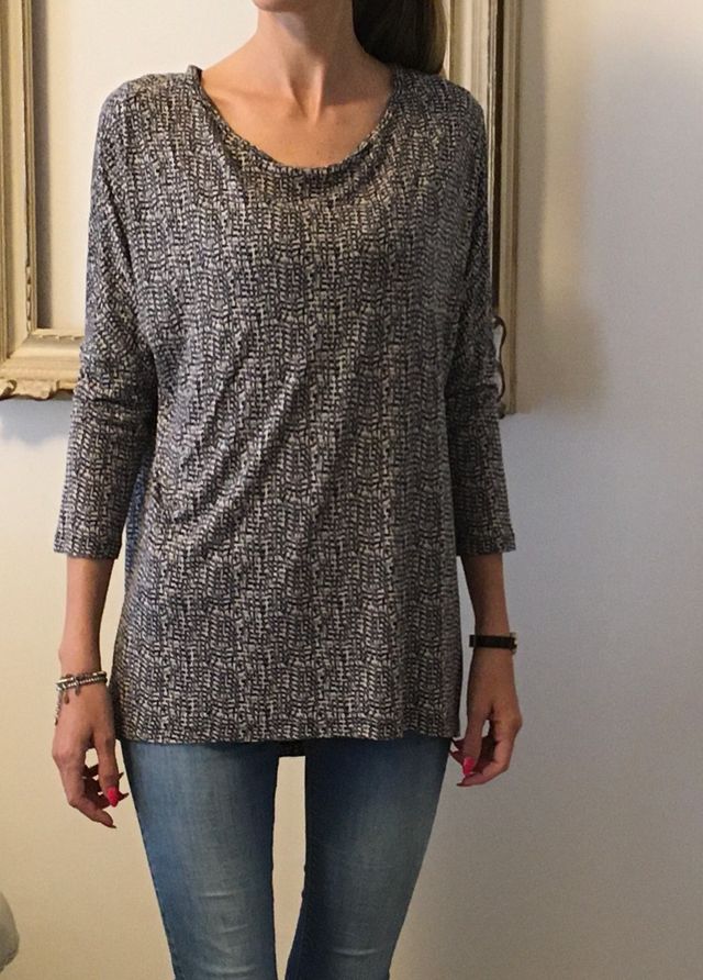 Maglia con manica a raglan