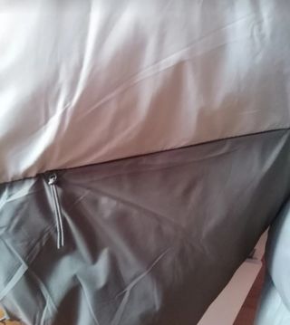 Plumas Zara. Nuevo con etiquetas. Talla L