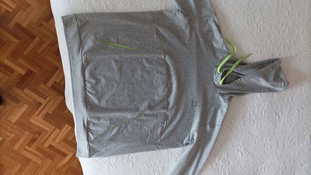 Sudadera gris capucha Altus gim y senderismo