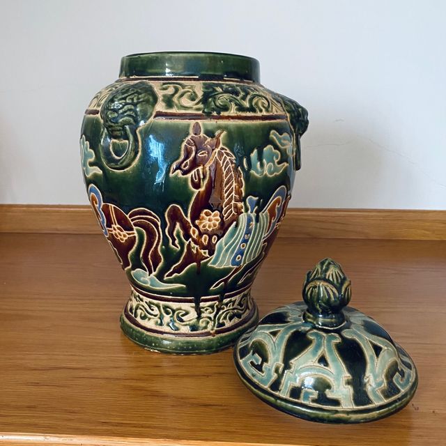 JARRON CON TAPA 39 CM