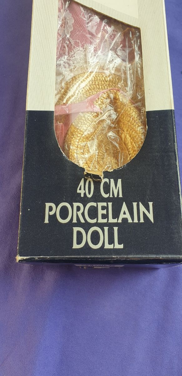 Bambola porcellana Suzette