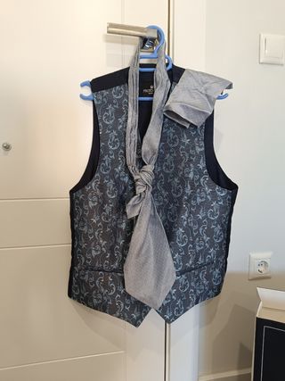 CHALECO, CORBANDA,PAÑUELO NOVIO/PADRINO