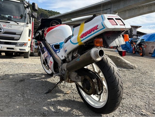 HONDA VFR 400 R2 NC30