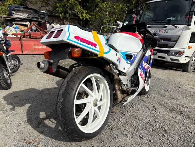 HONDA VFR 400 R2 NC30