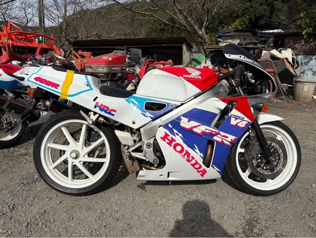 HONDA VFR 400 R2 NC30