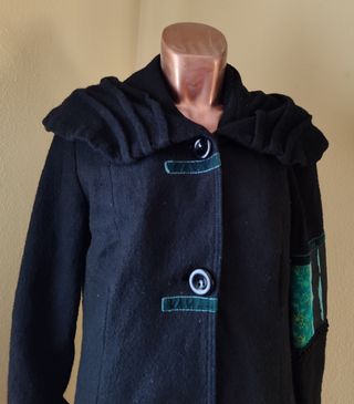 ABRIGO HECHO EN PARÍS TALLA 38