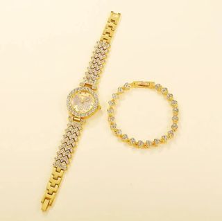 ✅️Reloj de cuarzo con pulsera color oro brillante 