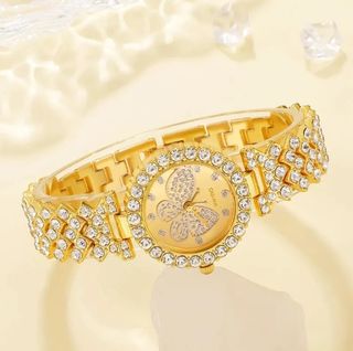 ✅️Reloj de cuarzo con pulsera color oro brillante 