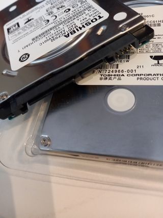 Disco duro 2.5" Toshiba 320GB SATA
