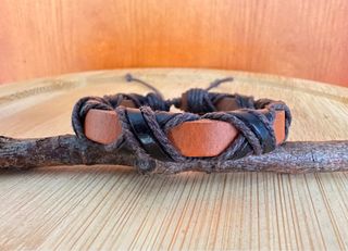 Pulsera de cuero