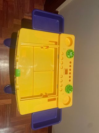 Mesa  y silla infantil