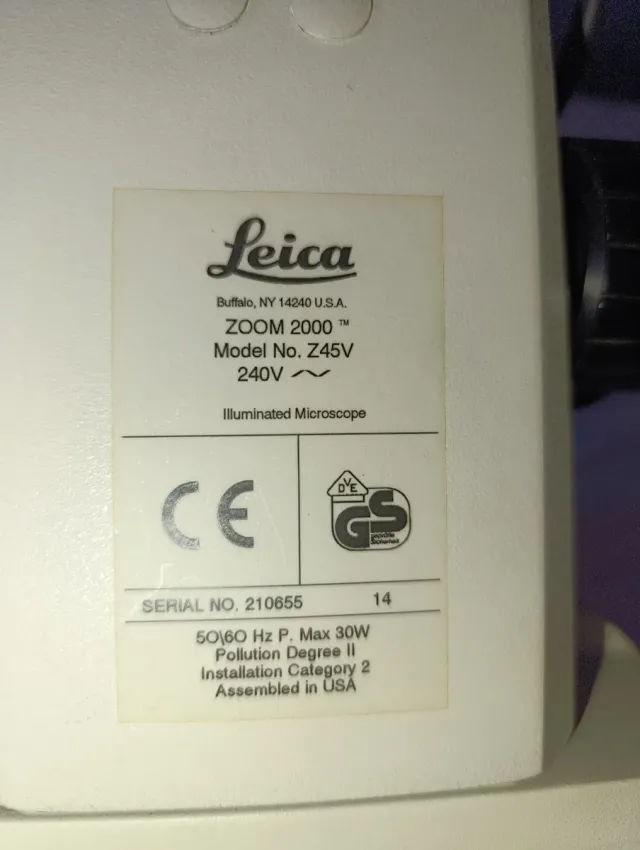 Microscopio Leica zoom 2000