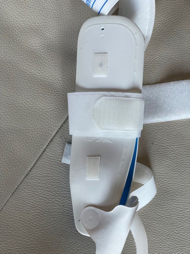 Tutore cavigliera ligacast