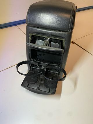 CONSOLA CENTRAL SUBARU LEGACY BE9