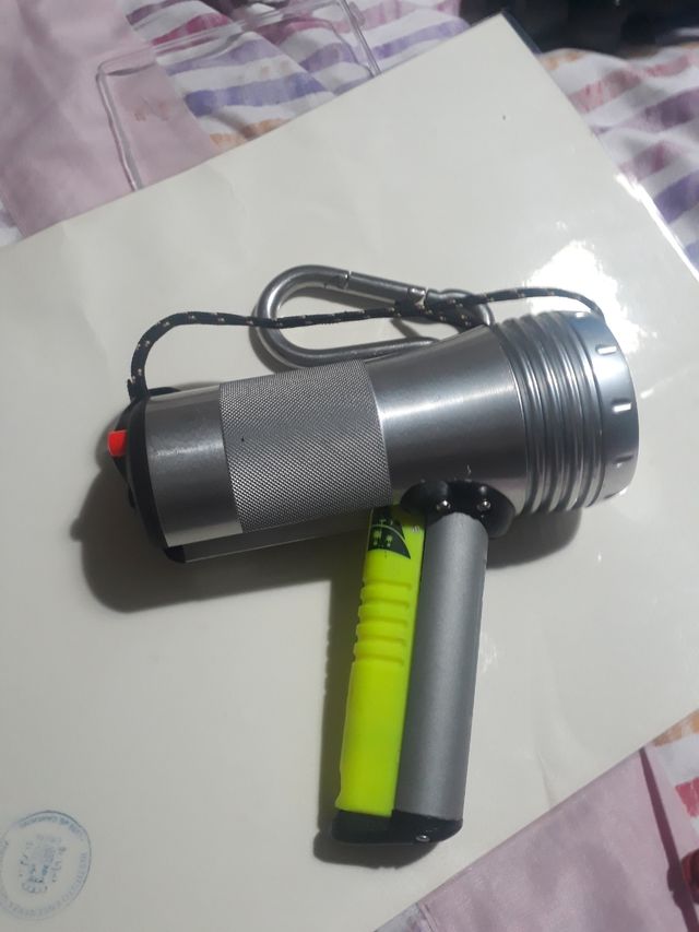 Linterna  magnum 35 halogen technisub