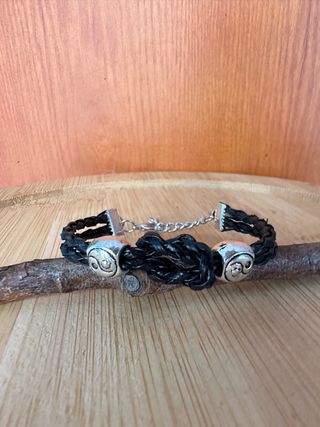 Pulsera Yin Yang de cuero negro