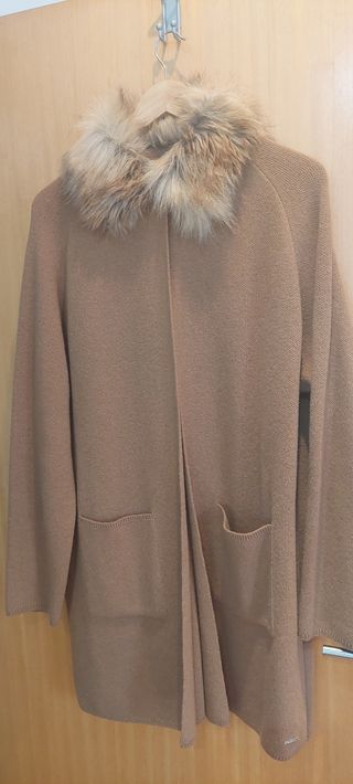 Cardigan de malha com gola de pêlo camel