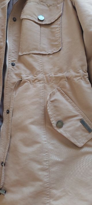 Parca Alba Conde com capuz 40