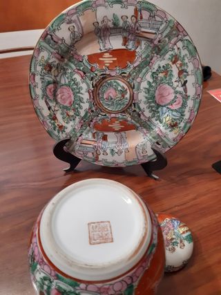 Bombonera + 2 platos chinos MACAO
