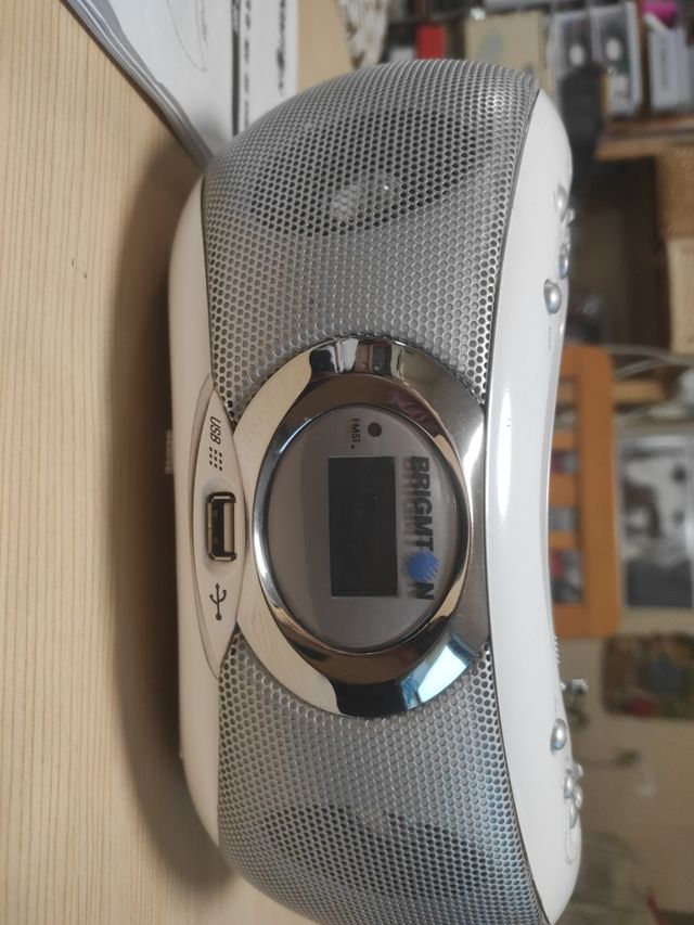 Radio con lettore CD MP3 USB