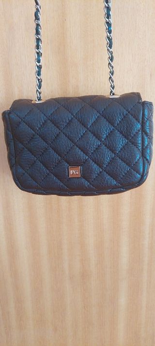 Mala a tiracolo Purificación Garcia