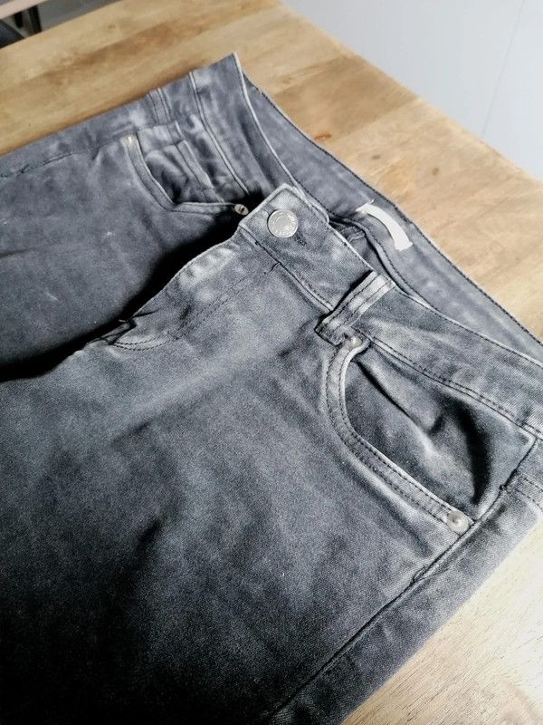 Pantalón 👖 vaquero gris hombre Unit