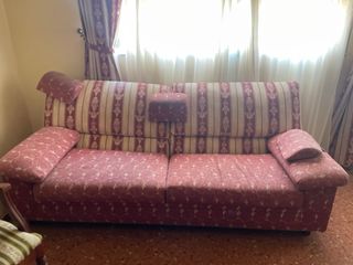 Sofas de tres y dos plazas a juego