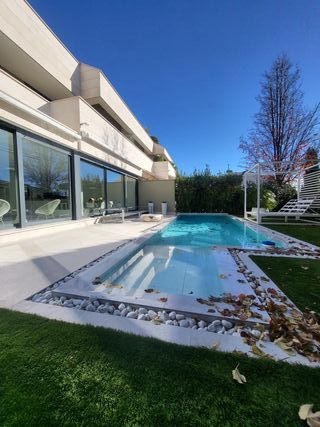 Sostituzione Skimmer per Piscina