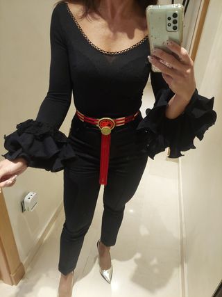 Top Manga Larga Volantitos