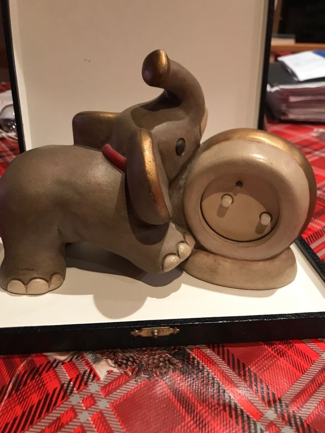orologio con elefante THUN