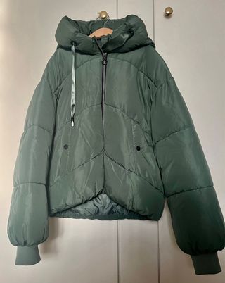 Abrigo acolchado talla S Mango