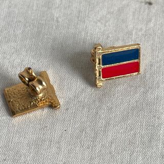 pendientes nauticos  esmalte y baño en oro