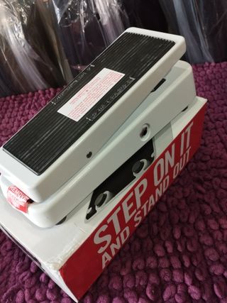 (Nuevo) Pedal Bajo Dunlop Cry Baby (105Q) Bass Wah
