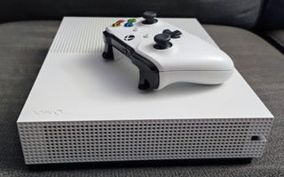 Xbox One S + juegos