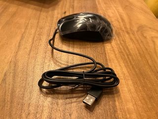 Ratón con cable ASUS