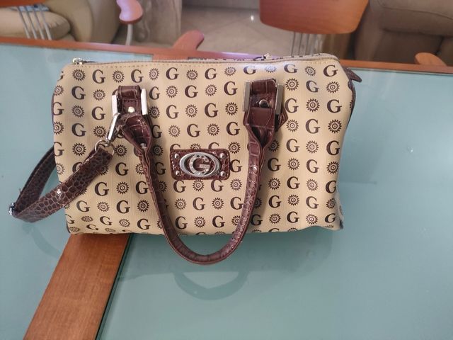 Borsa  bauletto con tracolla