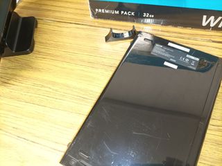 CONSOLA NINTENDO WII U NEGRA