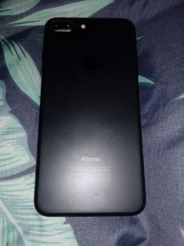 iPhone 8 por pieza